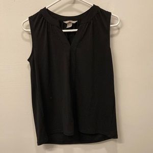 Women’s sleeveless blouse